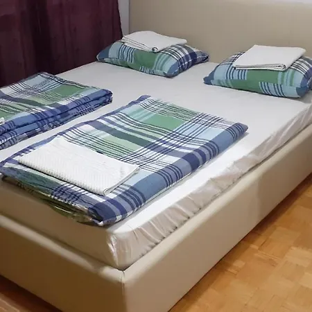 Centar Lux * توزلا